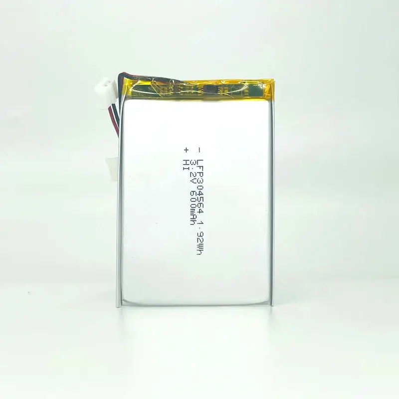 Batterie LiFePO4 3,2 V 304564 personnalisée d’usine pour électronique grand public